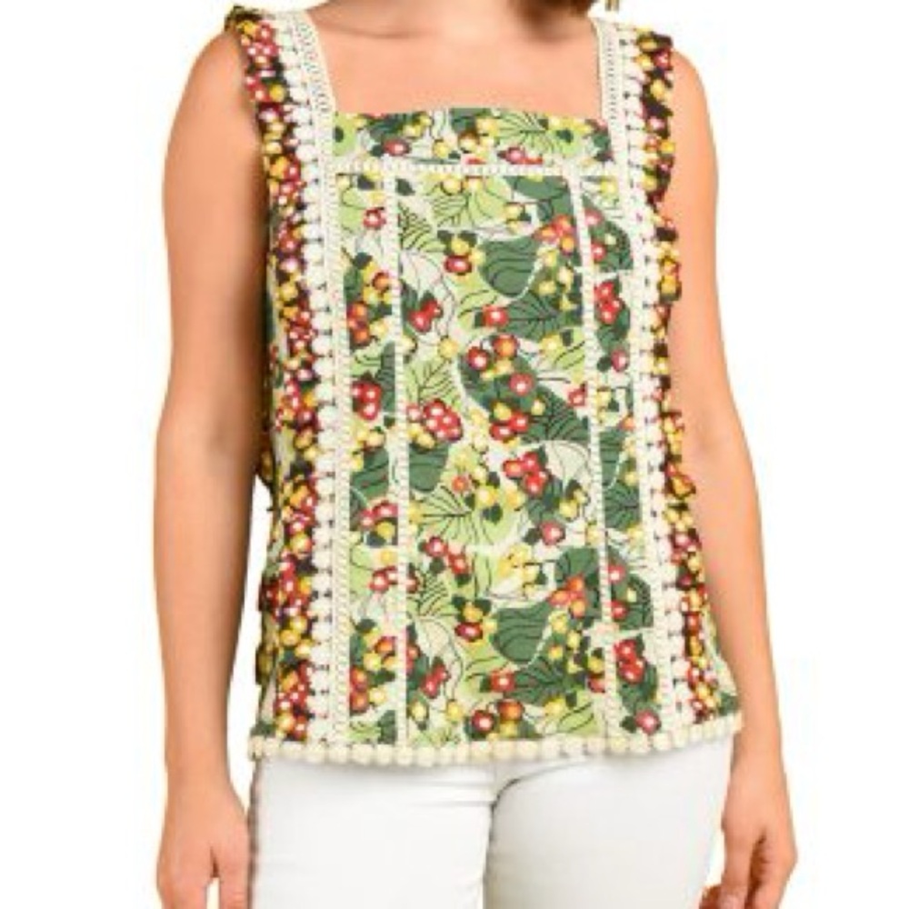 Arya Crochet Trim Floral Print Top